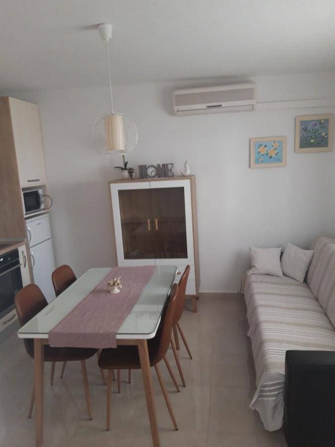 Apartments Smiljana Mucic Makarska Bagian luar foto