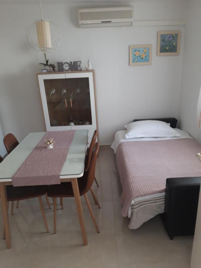 Apartments Smiljana Mucic Makarska Bagian luar foto