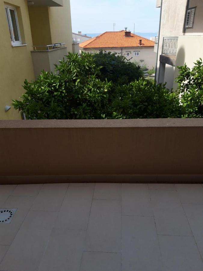 Apartments Smiljana Mucic Makarska Bagian luar foto