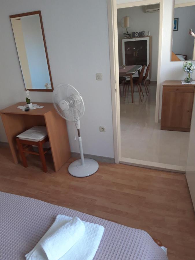 Apartments Smiljana Mucic Makarska Bagian luar foto